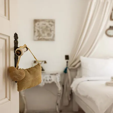 Pera Alacati Hotel
