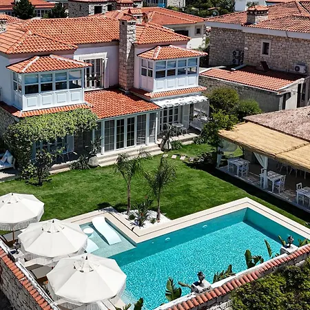 Pera Alacati Hotel