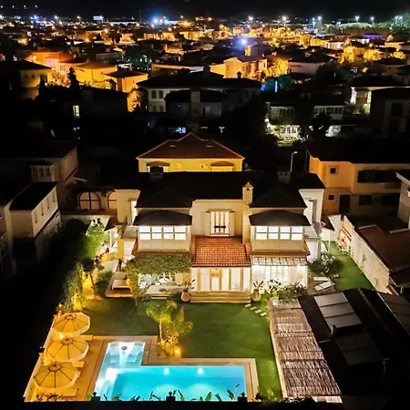 Pera Alacati Cesme