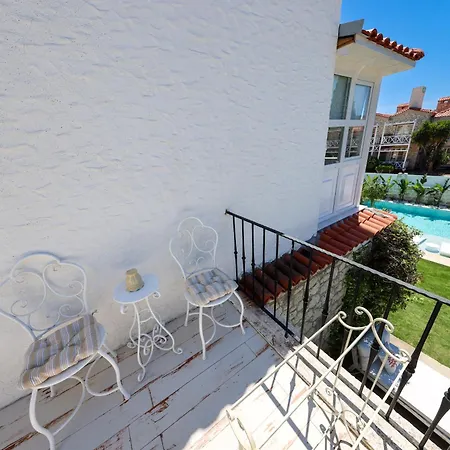 Hotel Pera Alacati