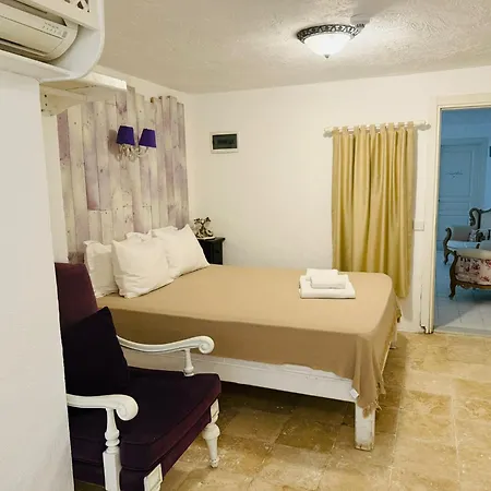 Pera Alacati
