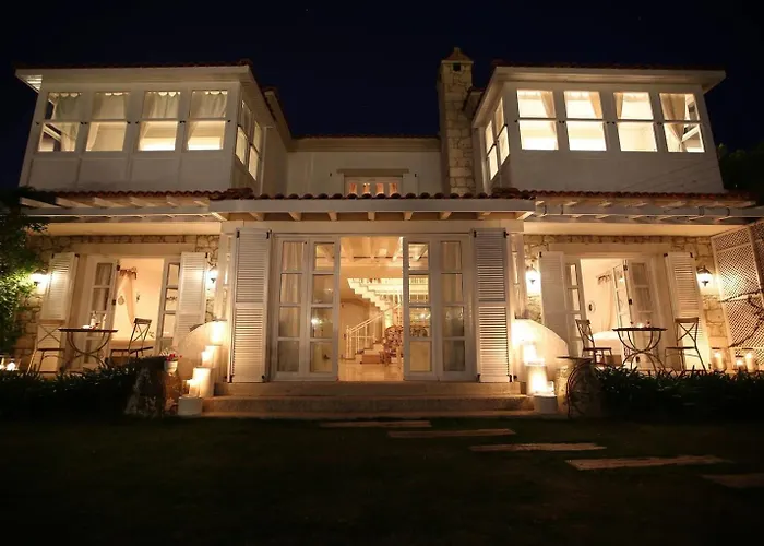 Pera Alaçatı Çeşme