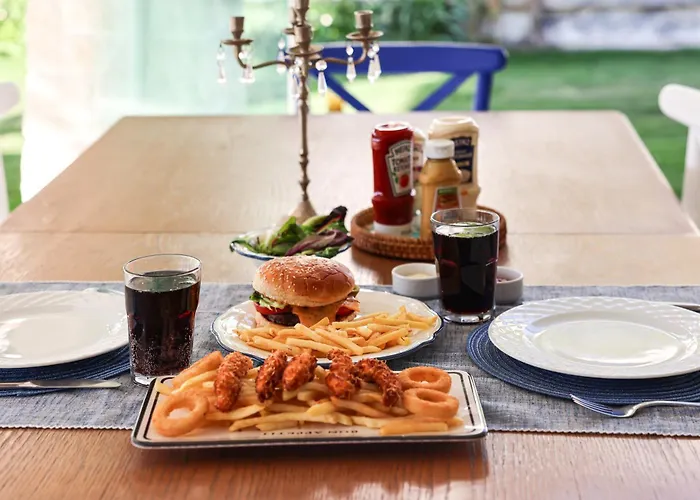 Pera Alaçatı * Çeşme