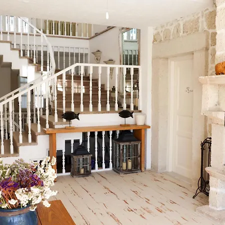 Pera Alacati * Cesme