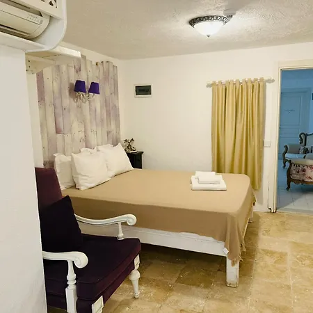 Pera Alacati